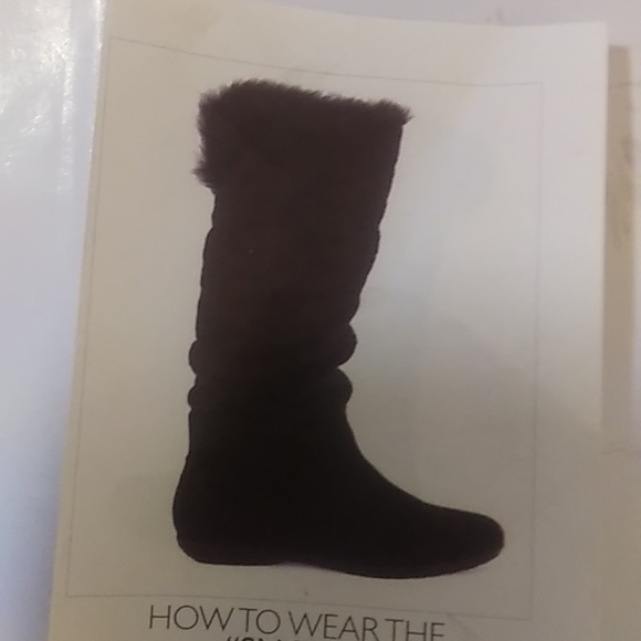 Faux black suede faux fur snow boots 7 1/2 woman's shoe - Picture 2 of 13